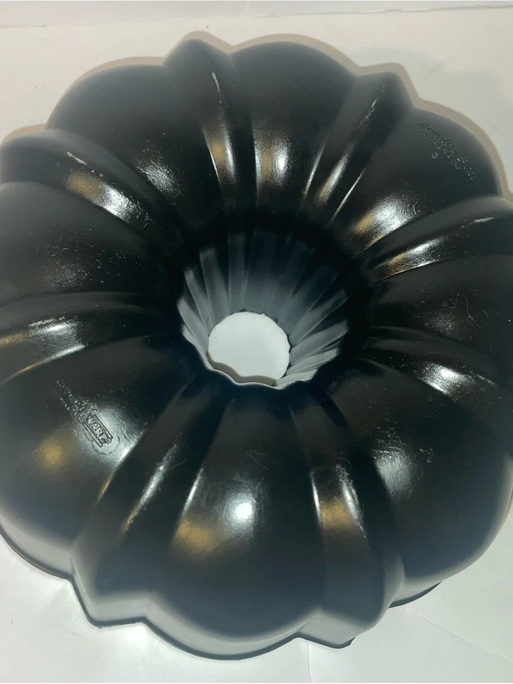 Nordic Ware Bundt Pan Classic 12 Cup Capacity 10